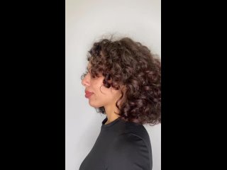 Видео от Салон красоты для кудрявых  Estetic Curls