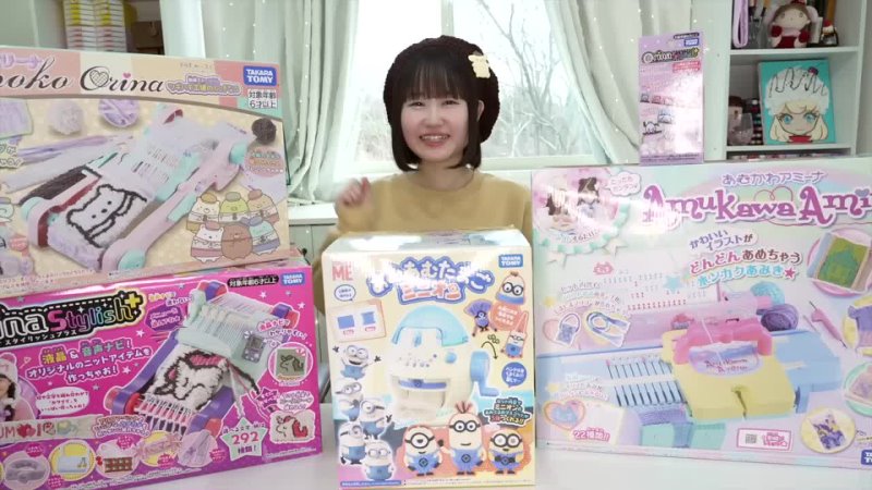 I Test JAPANESE KNITTING MACHINE TOYS!