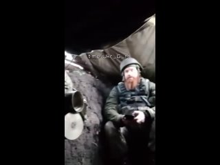 🎥🇺🇦Кадры разбитых артиллерией ВС РФ позиций противника и брошенные командованием в этой лесопосадке ВСУшники🔥

#ВСУ #Позиции #Ар