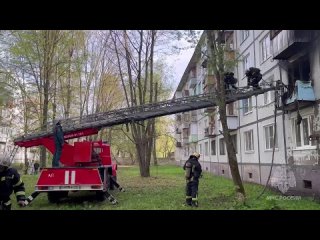 Видео от ГУ МЧС РФ по Ивановской области. Спасение жильцов из горящего дома