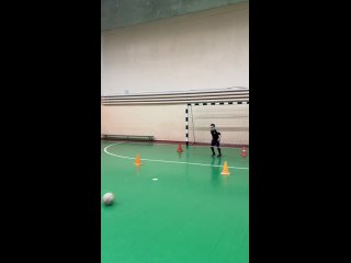 Видео от Индивидуальные тренировки по футболу в Туле