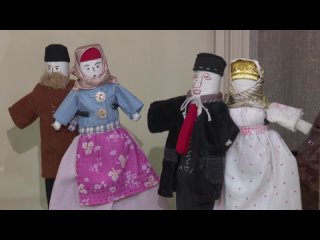 Выставка Российская свадьба в куклах открылась в Музее истории Иркутска