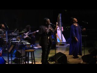 Brandee Younger performs “Brand New Life“ w/ Makaya McCraven & Meshell Ndegeocello