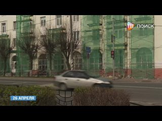 В доме №2/13 по ул. Гагарина продолжается замена балконов