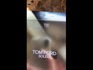 1)Тени Tom Ford 02 Tropical Dusk, б/у очень мало.