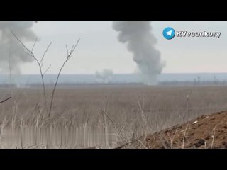 Les Forces aérospatiales russes larguent des tonnes de bombes guidées sur les positions d’atterrissage des Forces armées ukraini