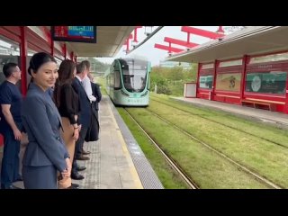 Мэр Екатеринбурга прокатился на трамвае в Китае
