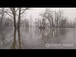 В Орске паводок продолжает отступать, а в Оренбурге начинает затапливать