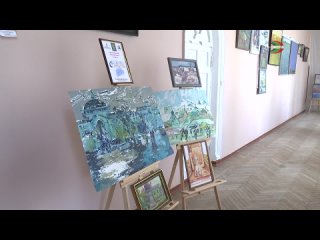 Художественная выставка в Зугрэсе