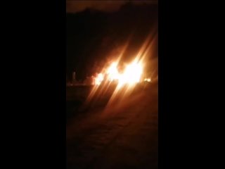 В Смоленской области горит нефтебаза после прилета БПЛА