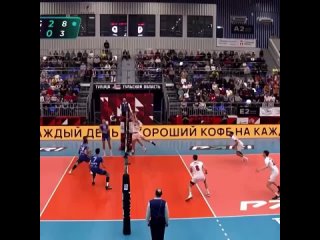 Кемеровский “Кузбасс“ выбыл из борьбы за медали чемпионата России по волейболу