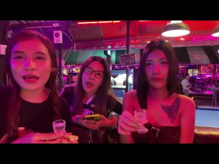 Pattaya Oh Bar []