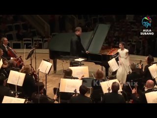 Mawar Bodas - Alexandra Dovgan Piano Concert ( parodi )