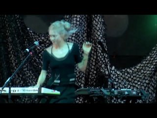 Grimes - Oblivion Chicago - July 20, 2014