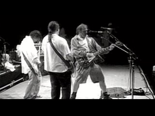 Neil Young - Year Of The Horse (1997) EUA - Jim Jarmusch - 1h47min - Legendado Pt-Br