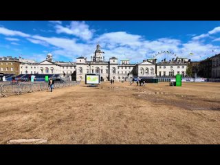 London Walk 2024: Onset of Summer | Walking in Central London 4K HDR