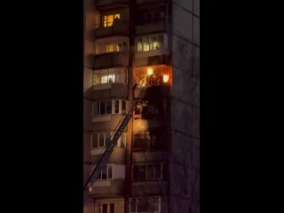 Балкон разгорелся в «панельке» на проспекте Кузнецова