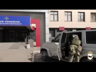 В Иркутске полицейские задержали иностранного специалиста, который 26 лет назад отрезал головы военнослужащим в своей стране.