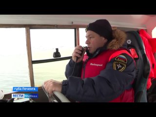 Спасают людей и даже китов: инспекторы ГИМС отправились в рейд от причала Лиинахамари