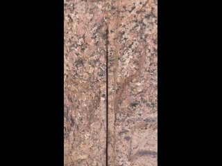 Свидетельства механической обработки... Древние следы от пилы и отверстия от сверла в граните в Карнакском храме, Египет