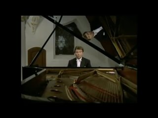 Emil_Gilels_-_Beethoven_-_Piano_Sonata_No_28_in_A_major__Op_101_23042024224332_MPEG-4 (360p).mp4