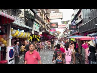 Queen of Pattaya Thai Girl Самая безумная новогодняя вечеринка в мире прошла в Паттайе