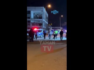 В Турции полицейский открыл стрельбу по своим