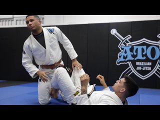 Atos Online Gi - Passing - passing the butterfly guard getting into half guard