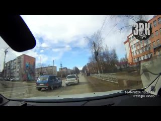 Датсун чуть не спровоцировал ДТП ЗВК Киров Злой водитель кировчанин