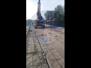 Новость для жителей Спутника и их гостей: понтонный мост будет закрыт до 9-10 апреля