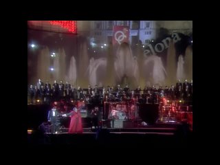 Freddie Mercury & Montserrat Caballé - How Can I Go On (Live at La Nit)
