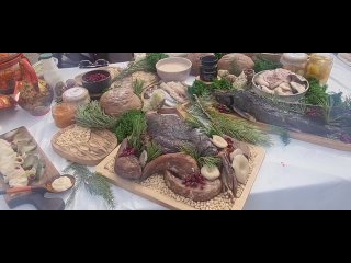 🇷🇺 Участники Всемирного фестиваля молодёжи попробовали Россию на вкус. В прямом смысле этого слова!