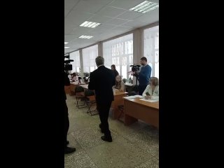 Свой голос за будущее страны отдал глава региона