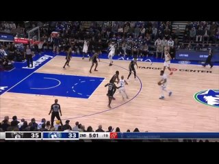 KARL-ANTHONY TOWNS PUT NIC CLAXTON ON A POSTER