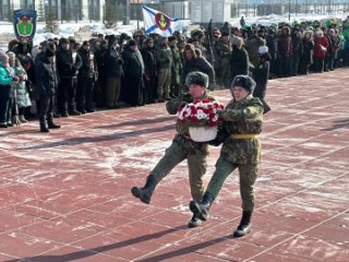 Прокурор Кемеровской области – Кузбасса принял участие в церемонии возложения цветов к Мемориалу Воину - Освободителю