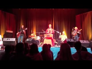 C.C. White - This IS Soul Kirtan! (NEW VIDEO) _Om Namah Shivaya_ Denver Chant Fest 2013!