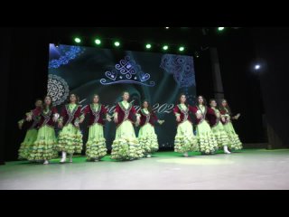 На сцене Ишимбайского Дворца культуры состоялся отборочный тур конкурса башкирских красавиц «Хылыукай-2024».