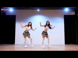 Танец японских школьниц.