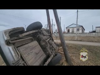 В Иркутской области полицейские разбираются в обстоятельствах ДТП с участием несовершеннолетнего водителя