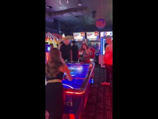 Let’s discover the dangers of Air Hockey