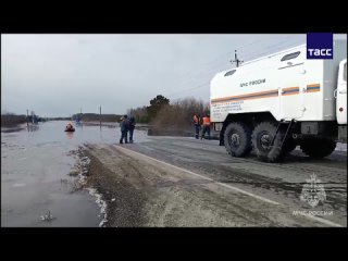Три села под Томском оказались отрезаны от дорог из-за паводка