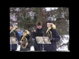 Рождественские колядки в центе Ряжска 1998г.  “Архив В.А. Турчина и Ряжского ДК“