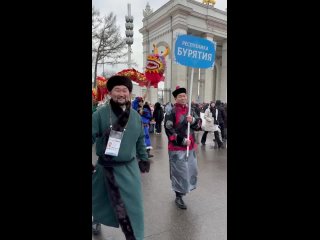 Шествие в дэгэлах в Москве! Даже дракон прилетел на праздник!