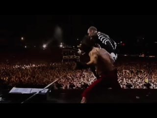 Red Hot Chili Peppers - Give it Away (Live at Slane Castle 2003)