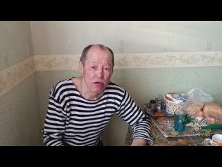 Житель Красноярского края застрял на сутки в снежной яме и встретил там свой день рождения