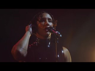 Majid Jordan - Waiting For You (ft. Naomi Sharon) | Live From London