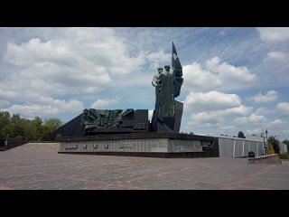 Я памятное место воина покажу... - Мемориальный комплекс Твоим освободителям, Донбасс