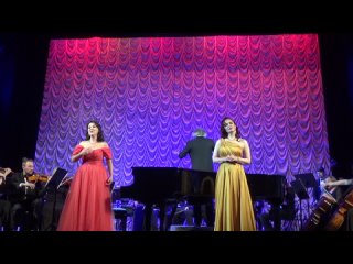 Татьяна Кармалеева и Мария Чудовская - Cosi fan tutt Opera By Mozart