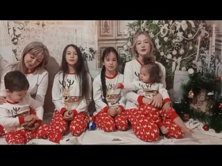 Шин Виолетта и её семья. Семейная традиции “Рождественские песнопения“