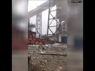 Кадры авиаудара по Авдеевскому коксохиму, превращенному в крепость ВСУ На втором видео ситуация на с